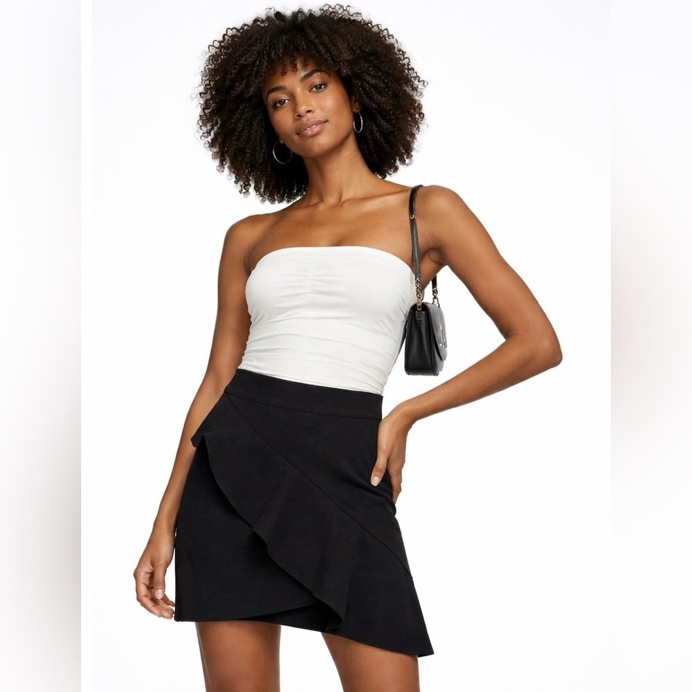 🖤 ZARA Asymmetrical Ruffle Miniskirt